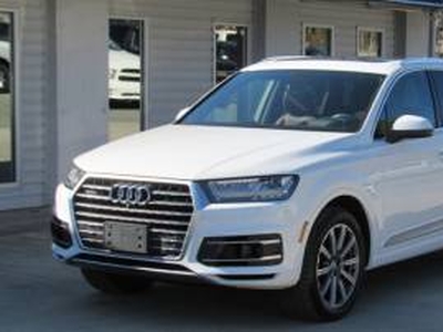 Audi Q7 3000