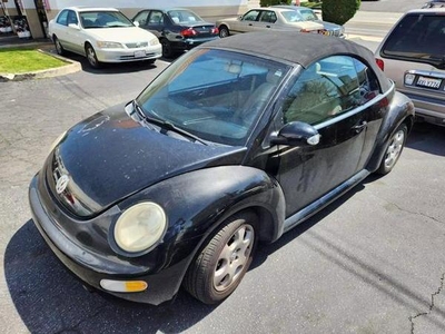 2003 Volkswagen New Beetle Convertible for Sale in Northwoods, Illinois