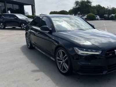 Audi S6 4000