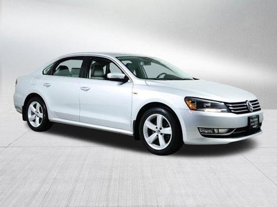 2015 Volkswagen Passat for Sale in Chicago, Illinois