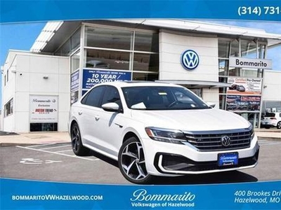 2021 Volkswagen Passat for Sale in Chicago, Illinois