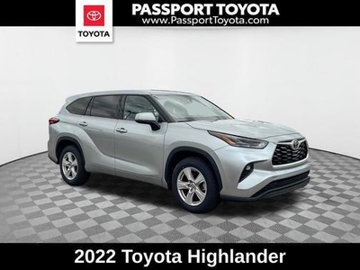 2022 Toyota Highlander for Sale in Chicago, Illinois