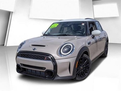 2023 MINI Hardtop for Sale in Denver, Colorado