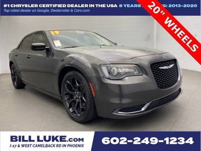 CERTIFIED PRE-OWNED 2019 CHRYSLER 300 TOURING