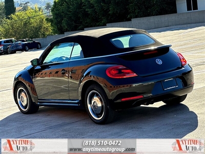 2015 Volkswagen Beetle Convertible 1.8T Classic in Sherman Oaks, CA