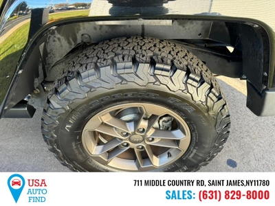 2016 Jeep Wrangler Unlimited 4WD 4dr Sahara in Saint James, NY