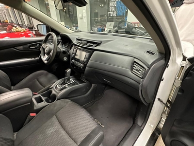2019 Nissan Rogue AWD SV in Inwood, NY