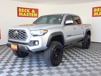 Pre-Owned 2022 Toyota Tacoma TRD Off-Road