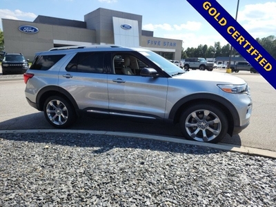 Certified 2020 Ford Explorer Platinum w/ Premium Technology Package