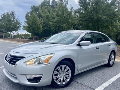 Used 2014 Nissan Altima 2.5 S w/ Display Audio Package