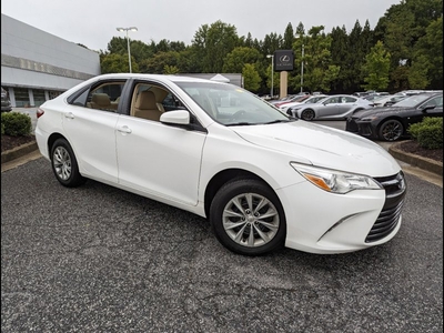 Used 2016 Toyota Camry LE
