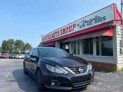 Used 2017 Nissan Altima 2.5 SR w/ Midnight Edition Package