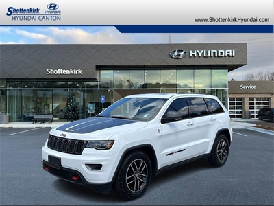 Used 2018 Jeep Grand Cherokee Trailhawk w/ Trailhawk Luxury Group