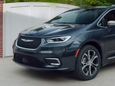 2021 Chrysler Pacifica Touring L for sale in Jackson, MS