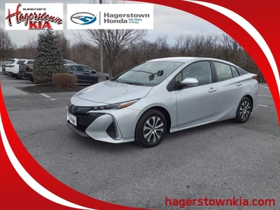 Used 2022 Toyota Prius Prime LE for sale in Hagerstown, MD 21740: Hatchback Details - 671339634 | Kelley Blue Book
