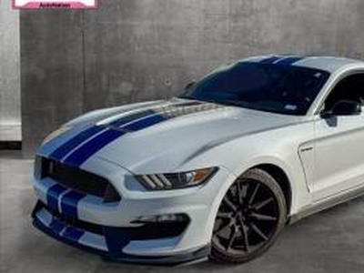 Ford Mustang 5200