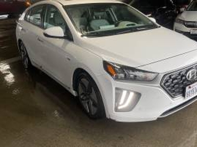 Hyundai Ioniq 1600