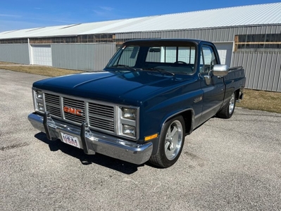 FOR SALE: 1985 Gmc C10 $24,900 USD