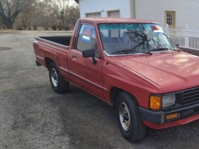 FOR SALE: 1986 Toyota Pickup $6,995 USD