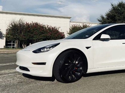 2021 Tesla Model 3 Performance 20-Inch Uberturbine Wheels Red Calipers Like New!