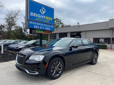 2015 Chrysler 300 Limited *** MINT CONDITION - WE FINANCE *** $15,499