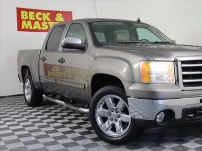 GMC Sierra 1500 5.3L V-8 Gas