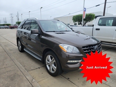 Pre-Owned 2015 Mercedes-Benz ML 350