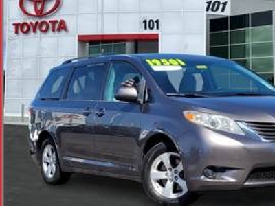 Toyota Sienna 3500