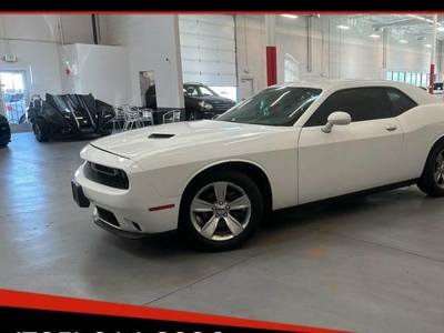 2016 Dodge Challenger SXT 2DR Coupe