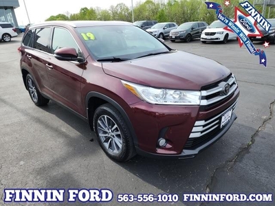 2019 Toyota Highlander AWD SE 4DR SUV