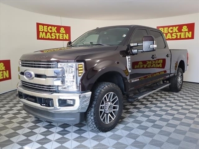 Pre-Owned 2018 Ford F-250SD Lariat
