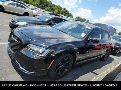 2019 Chrysler 300 for Sale in Co Bluffs, Iowa
