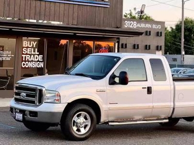 Ford Super Duty F-250 6.0L V-8 Diesel Turbocharged