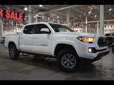 Used 2019 Toyota Tacoma SR5 for sale in TEMPLE HILLS, MD 20748: Truck Details - 657101887 | Kelley Blue Book