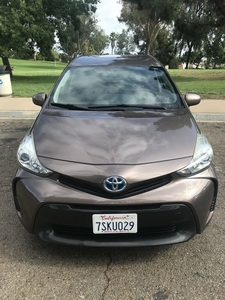 2016 Toyota Prius v