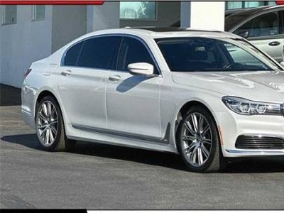 BMW 7 Series 3000