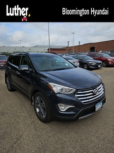 Hyundai Santa Fe SE