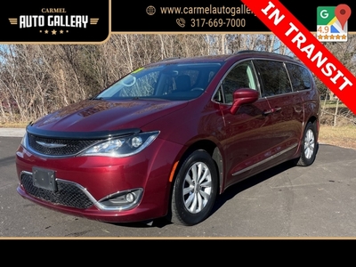 2017 Chrysler Pacifica Touring L for sale in Carmel, IN