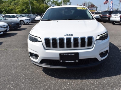 2019 Jeep Cherokee LATITUDE PLUS for sale in Patchogue, NY