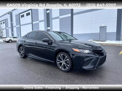 2020 Toyota Camry SE Sedan 4D for sale in Roselle, IL