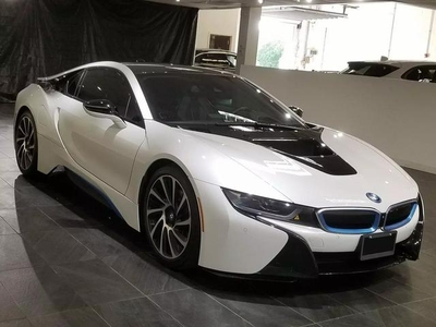 2016 BMW i8 Coupe 2D