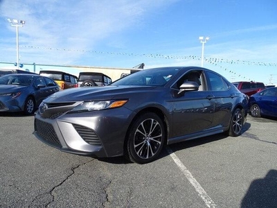 2019 Toyota Camry for Sale in Northwoods, Illinois
