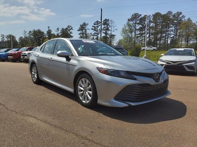 2019 Toyota Camry LE