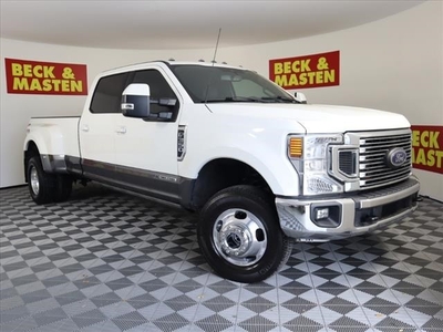 Pre-Owned 2022 Ford F-350SD Lariat
