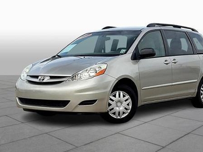 2009 Toyota Sienna for Sale in Chicago, Illinois