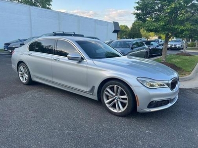 2016 BMW 750 for Sale in Northwoods, Illinois