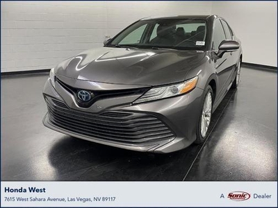 2019 Toyota Camry Hybrid for Sale in Chicago, Illinois