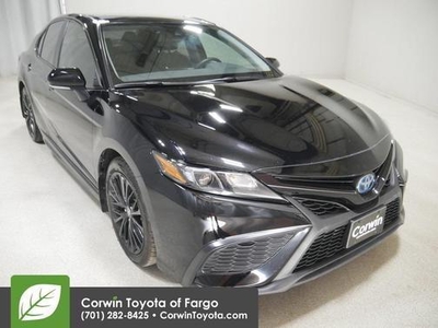 2022 Toyota Camry Hybrid for Sale in Chicago, Illinois