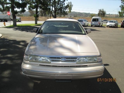 1997 Ford Crown Victoria in Anaheim, CA