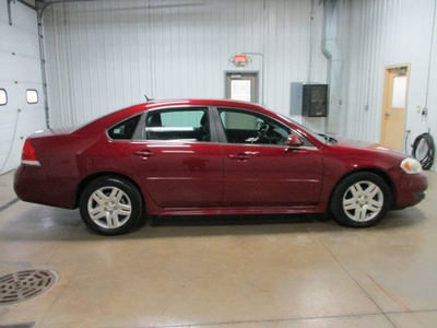 2011 Chevrolet Impala LT in East Dubuque, IL